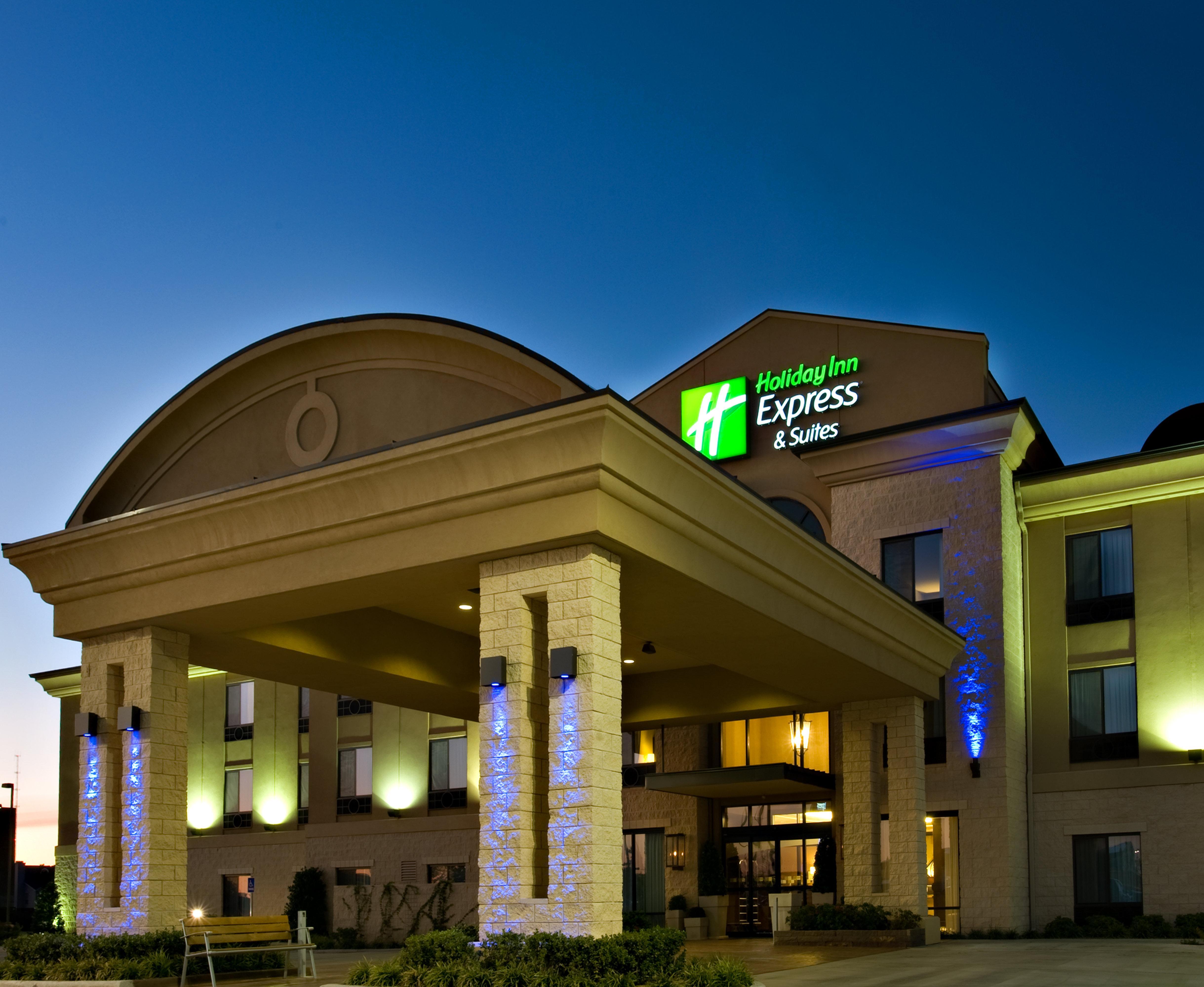 Holiday Inn Express Hotel & Suites Wichita Falls By Ihg Exterior photo