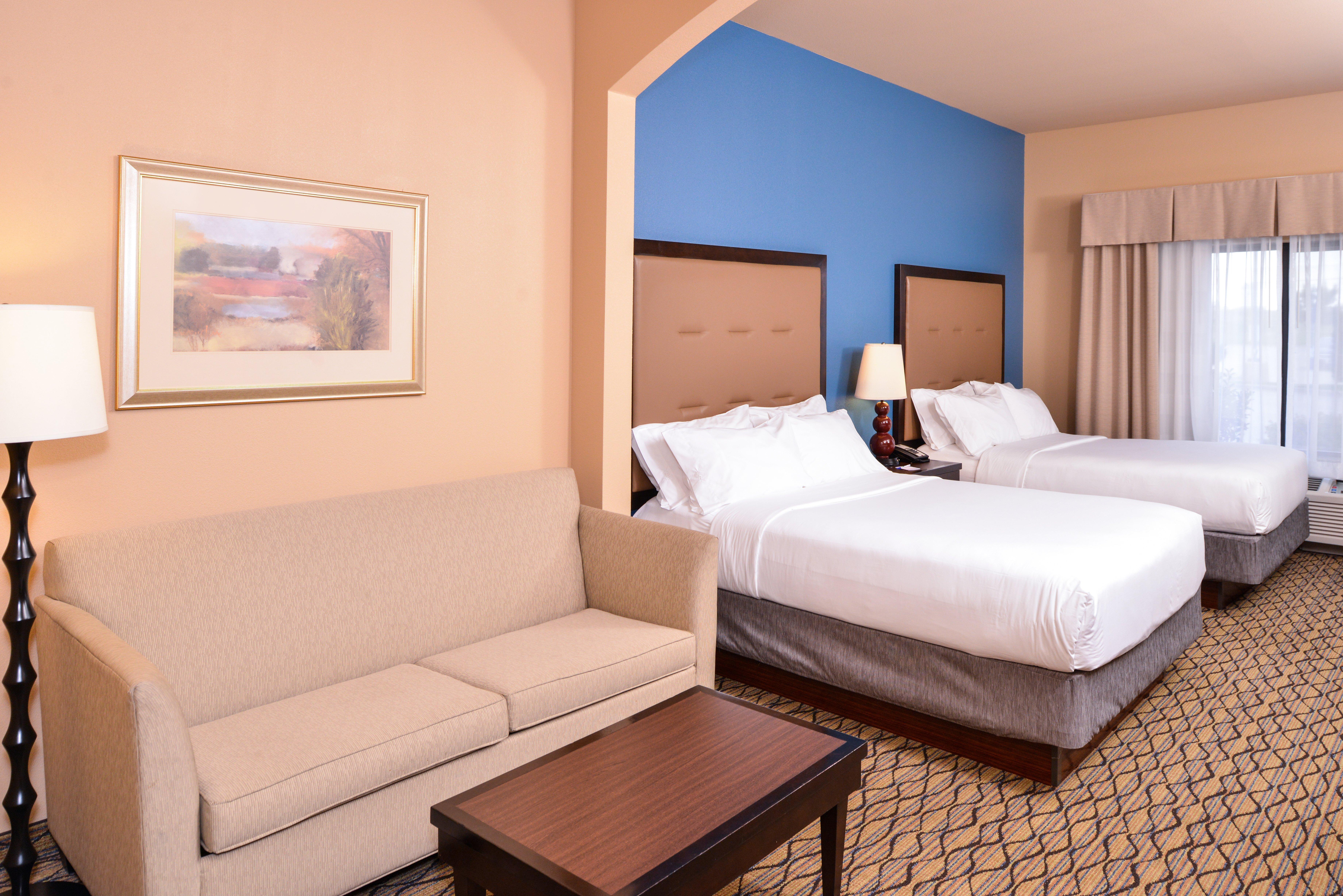 Holiday Inn Express Hotel & Suites Wichita Falls By Ihg Exterior photo